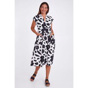 NWT FOIL Women Size 10 Black White Floral Belted V-Neck It's a Stunner Dress NEW